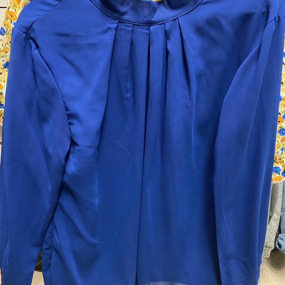 Elegant Blue Women's Top
